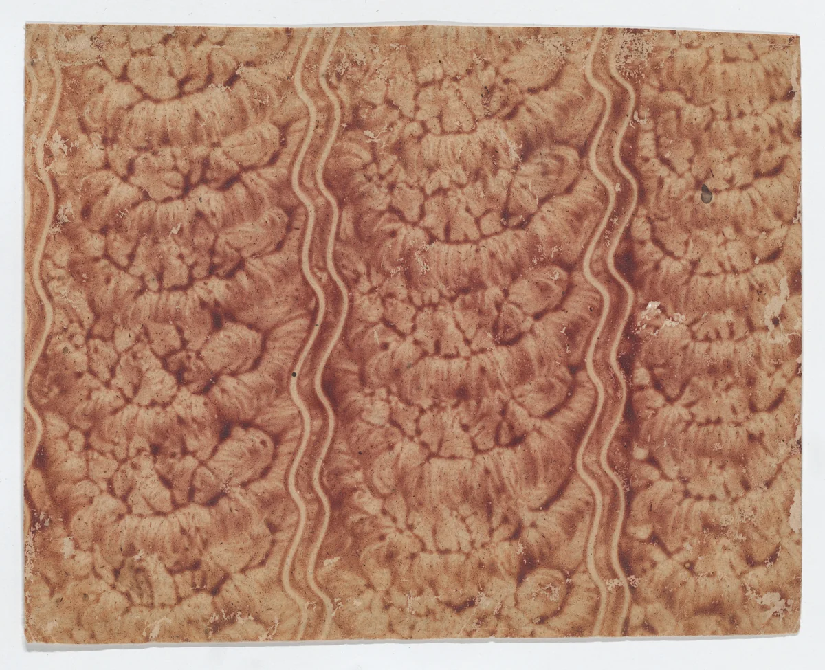 Red paste paper with wavy line design by anonymous, print, 1700-1800