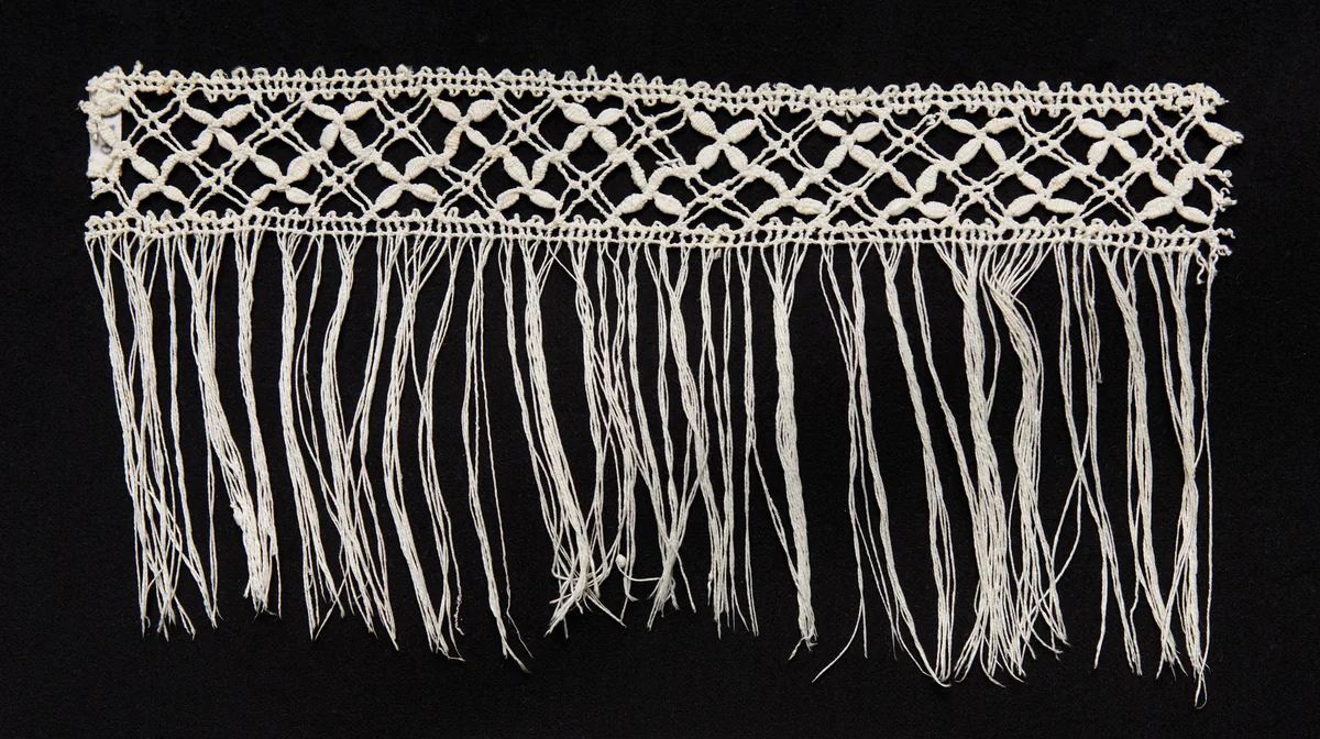 Bobbin Lace (Needlepoint Design) Insertion with Fringe by Unknown, textile, 1550-1599