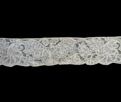 Border by Belgium, Flanders, Mechlin, textile, 1730-1749