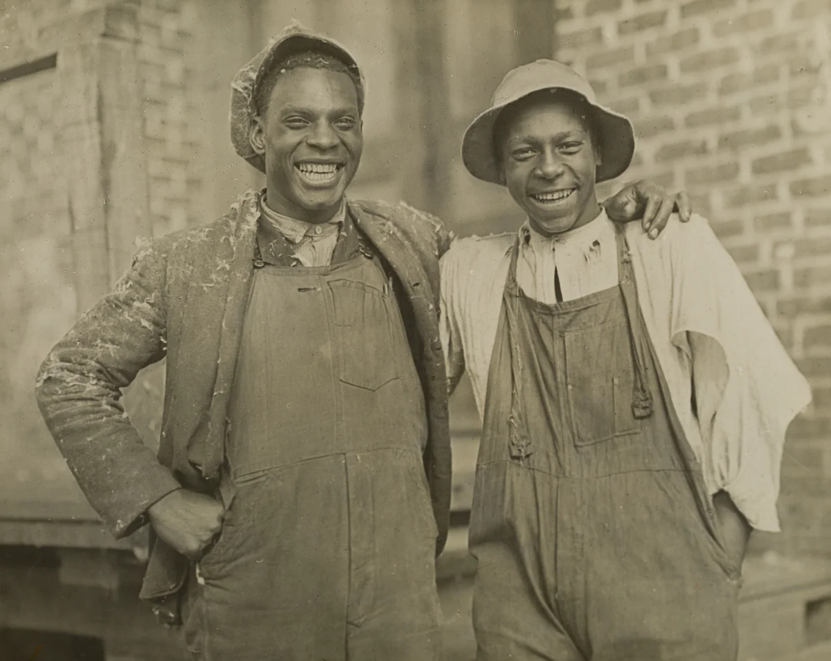 Cotton Mill Workers by Lewis Wickes Hine, photograph, 1905-1910