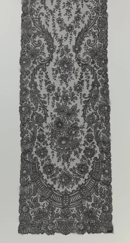 Sjaal van kloskant met halve cirkelbogen by anonymous, textile, 1850-1875