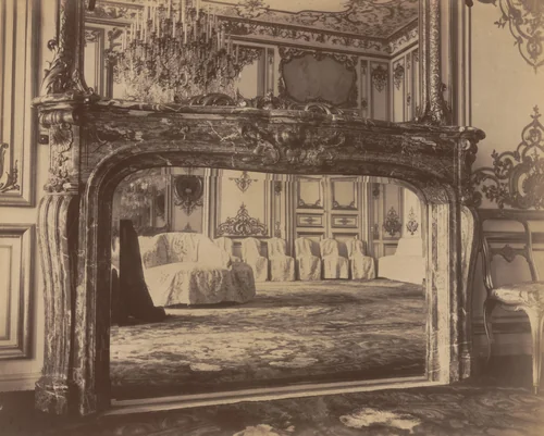 Ambassade d'Autriche, 57 rue de Varenne by Eugène Atget, photograph, 1905