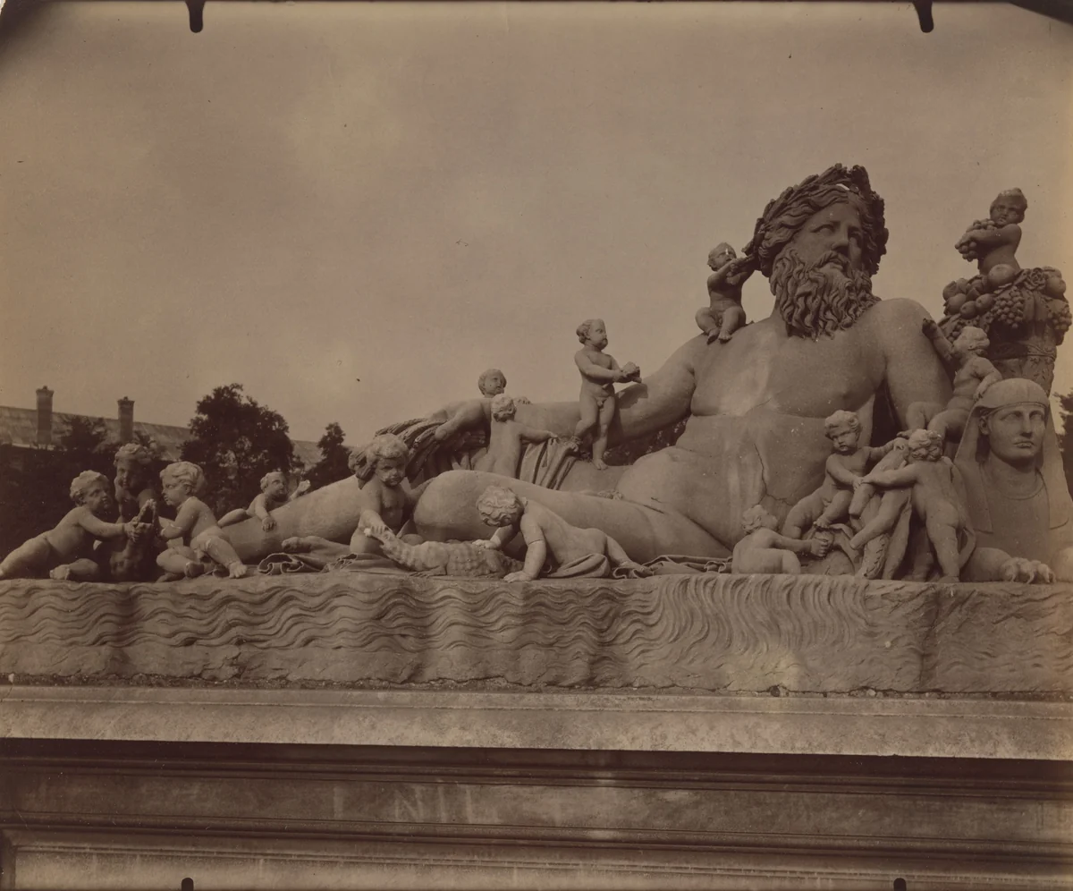 Untitled by Eugène Atget, photograph, 1911