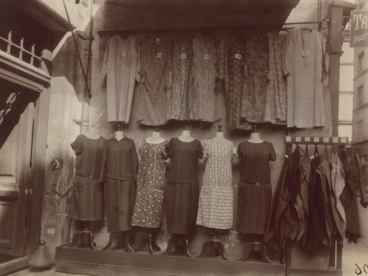 Rue Mouffetard by Eugène Atget, photograph, 1926
