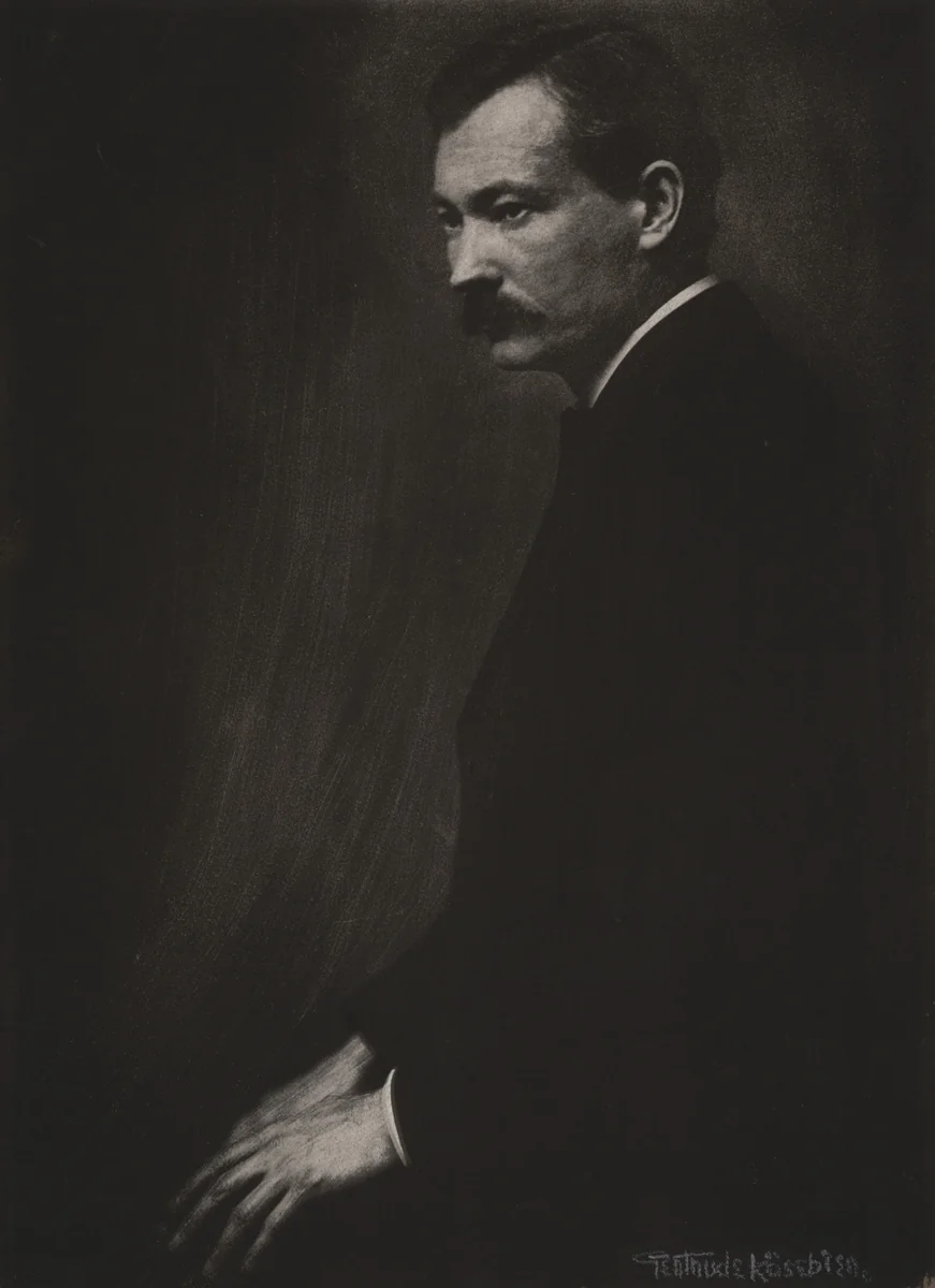 Robert Henri by Gertrude Käsebier, photograph, 1907