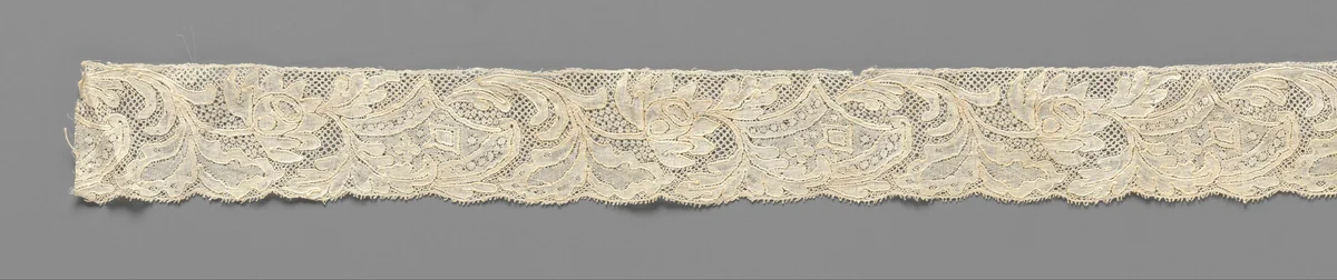 Strook kloskant met lotusbloem by anonymous, other, 1750