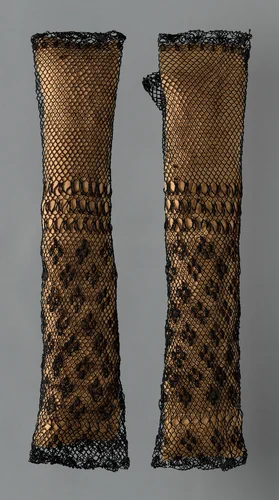 Pair of Mittens by Europe or United States, textile, 1825-1875