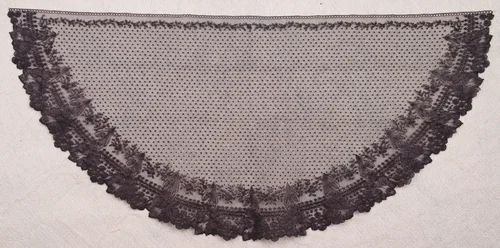 Bonnet Veil by France, Chantilly or Bayeux, textile, 1850-1859