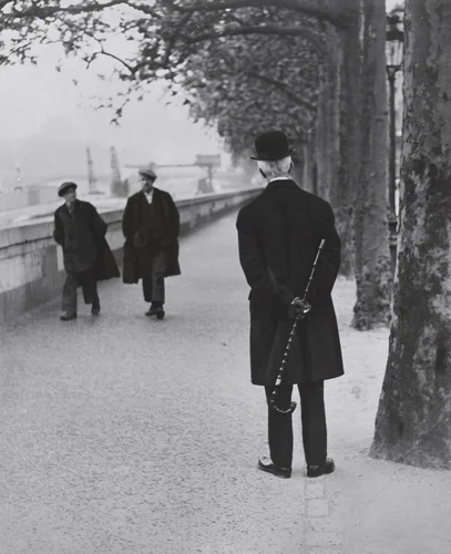 Paris by André Kertész, photograph, 1926