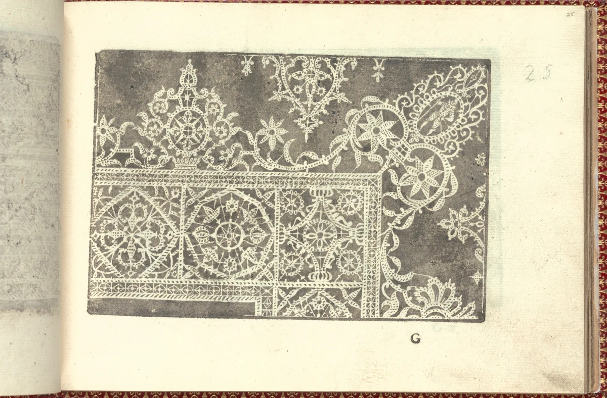 Corona delle Nobili et Virtuose Donne: Libro I-IV, page 25 (recto) by Cesare Vecellio, book, 1601