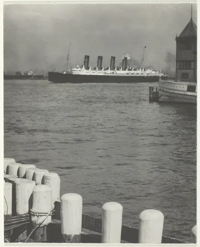 Outward Bound, The Mauretania by Alfred Stieglitz, photograph, 1910