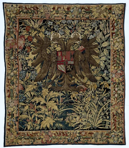 Tapestry with the arms of Emperor Charles V by Willem de Pannemaker, textile, 1540-1555