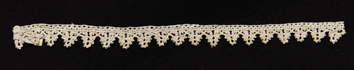 Bobbin Lace (Needlepoint Design) Edging of Points by Unknown, textile, 1550-1599