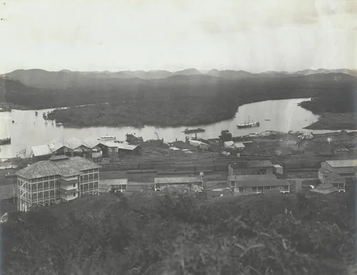 Balboa Marine Shops and axis of Canal, looking west from Sosa Hill by Unidentified Photographer, photograph, 1910