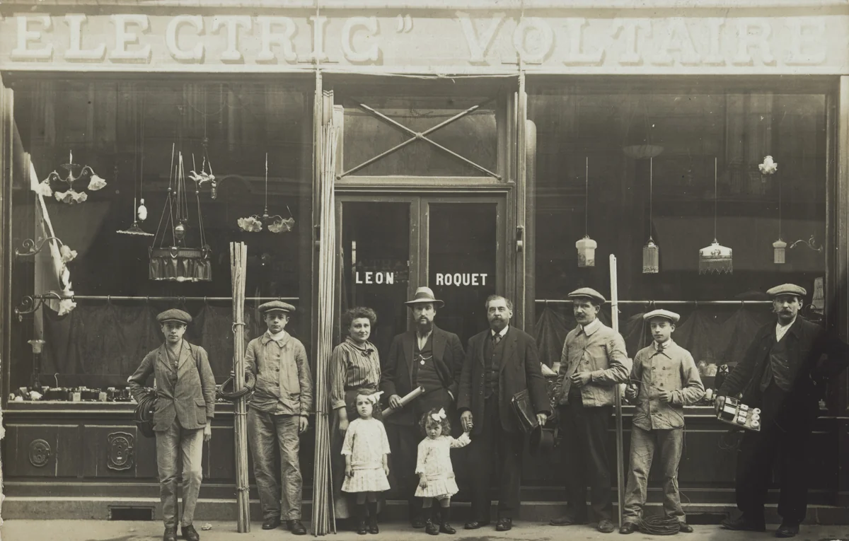 Electric Voltaire, Léon Roquet, 24, rue Charles Ollier, Le Perreux-sur-Marne by Unidentified Photographer, photograph, 1905