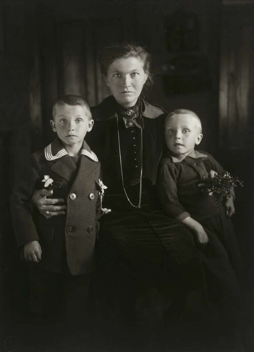 Widow with her Sons by August Sander, photograph, 1921