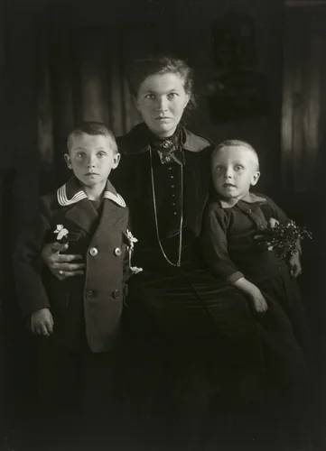 Widow with her Sons by August Sander, photograph, 1921