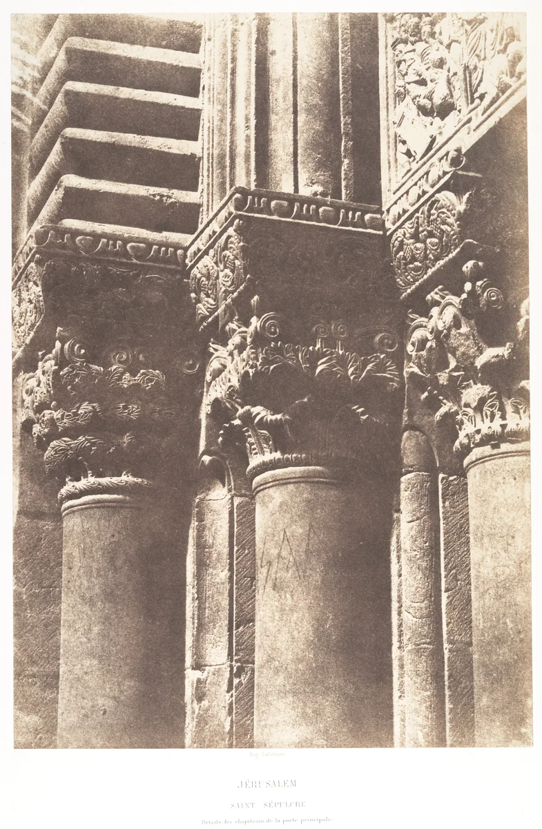 Jérusalem, Saint-Sépulcre, Détails des chapiteaux de la porte principale by Auguste Salzmann, photograph, 1854-1859