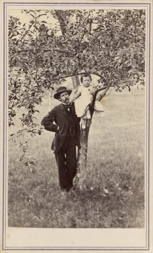 Captain Alfred Ransom and Child by Wagoner & McDonnald, photograph, 1860-1870