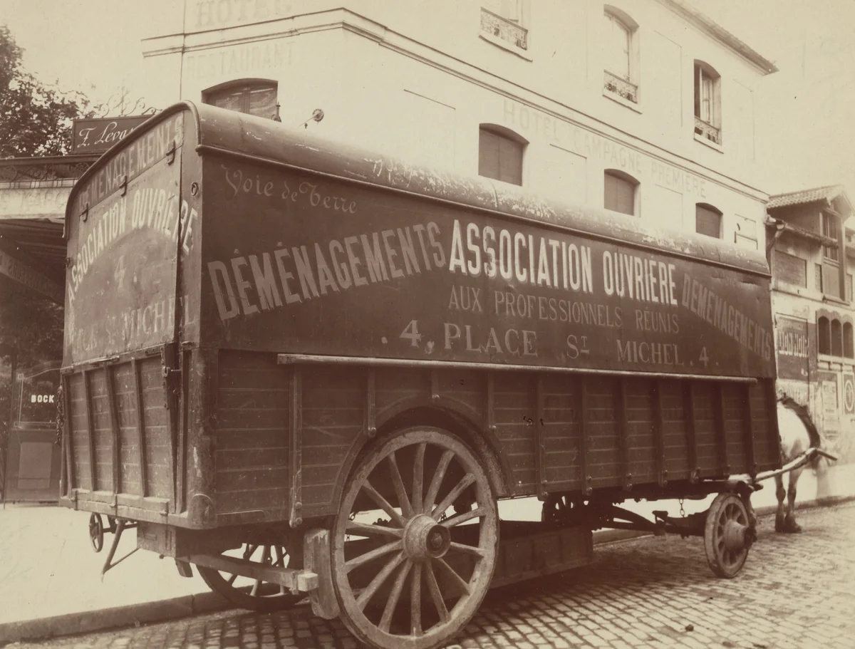 Voiture Déménagements by Eugène Atget, photograph, 1908
