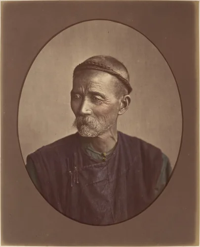 Vieux Chinoise de Canton by Raimund von Stillfried, photograph, 1870-1879
