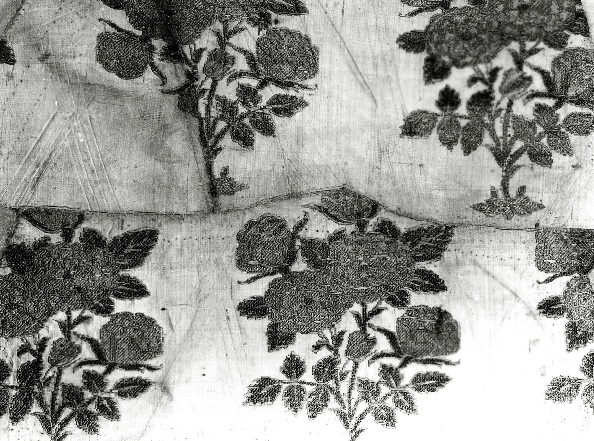 Fragment by Iran, textile, 1650-1800