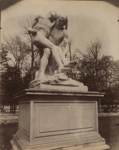 Tuileries - Le Bon Samaritain / par Sicard 1898 by Eugène Atget, photograph, 1911