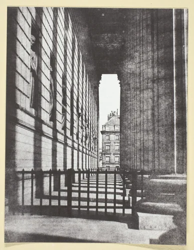 Colonnade de l'église de la Madeleine by Hippolyte Bayard, photograph, 1842-1850