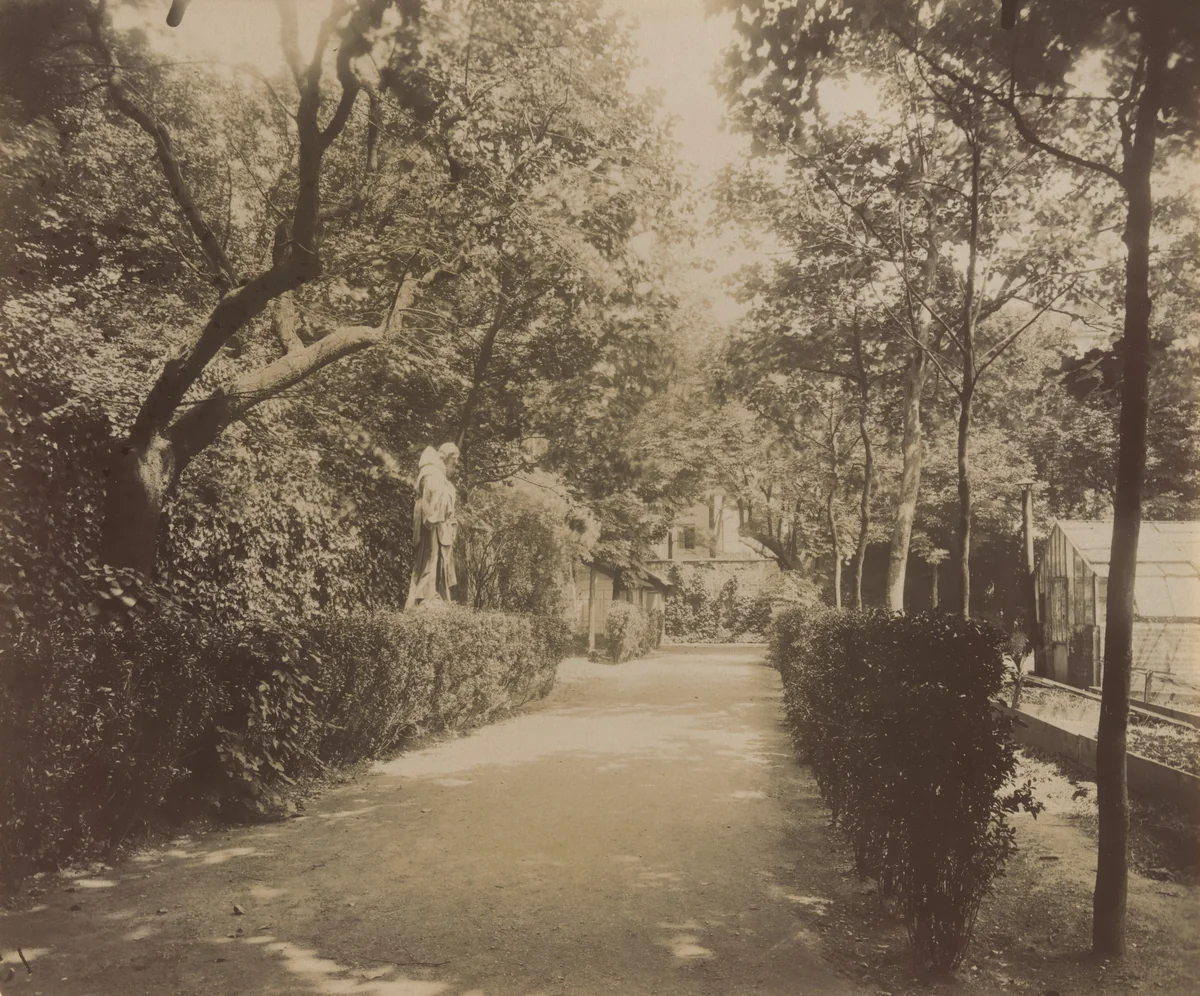 Ancien couvent des Carmes. Rue de Vaugirard 70 by Eugène Atget, photograph, 1914