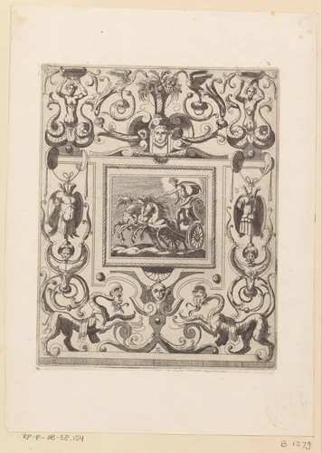 Grotesk ornament met Apollo op zijn zonnewagen in het midden by anonymous, print, 1624-1679