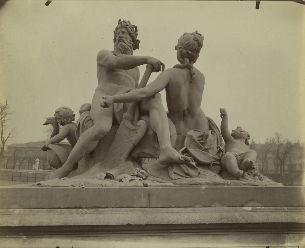 Le Rhone et la Saone / par Coustou / (Tuileries) by Eugène Atget, photograph, 1911