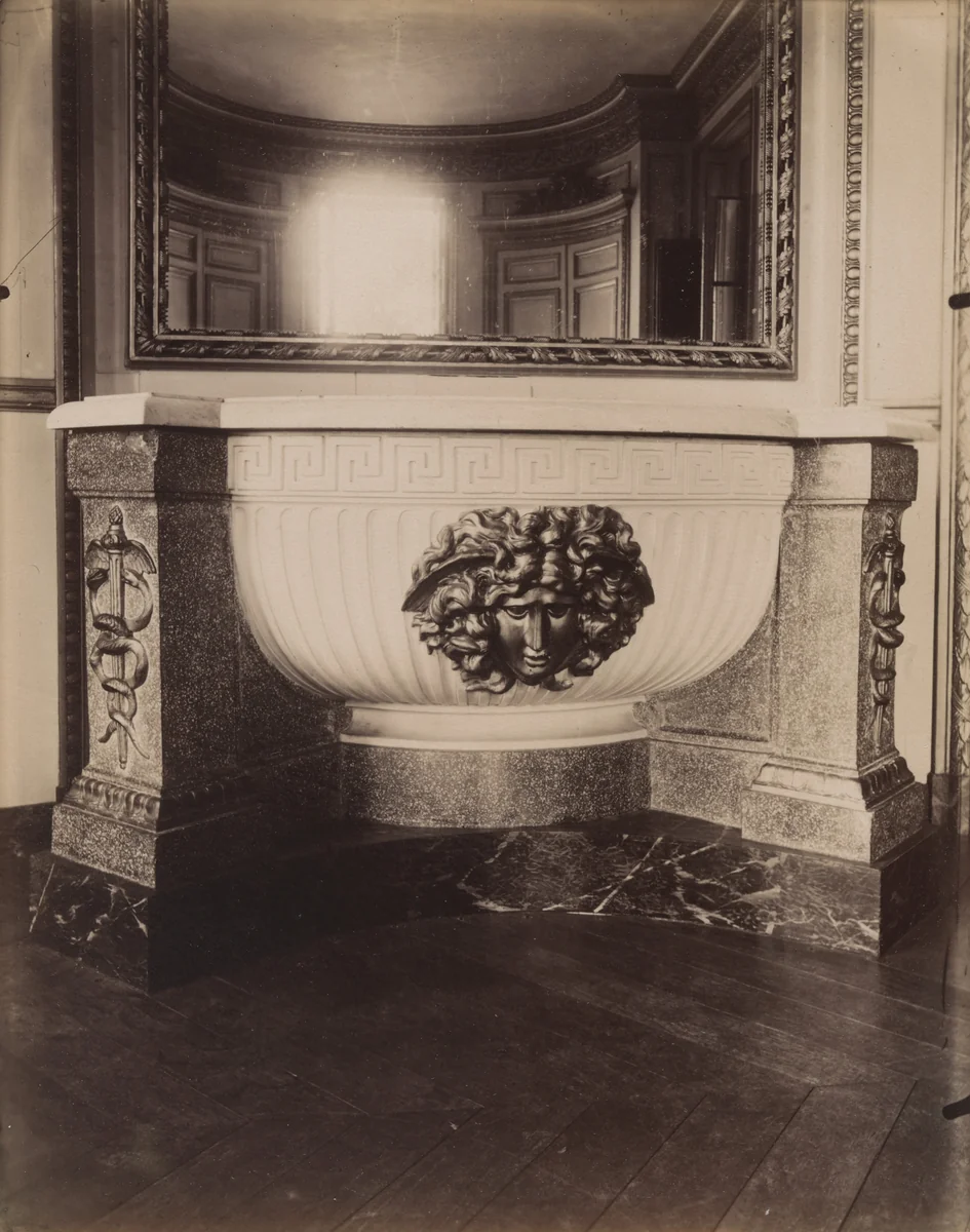 Château de Bagatelle by Eugène Atget, photograph, 1913