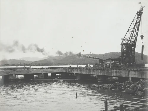 Balboa Terminals. Angle at rear of Dock d-e-f showing additional ties by Unidentified Photographer, photograph, 1915