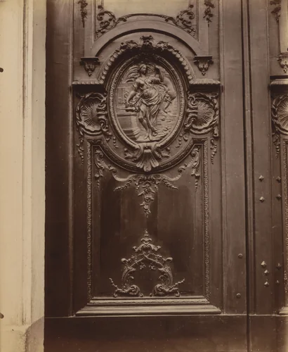 Hôtel de Châteaubriand,120 rue du Bac by Eugène Atget, photograph, 1901