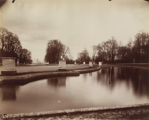 Parc de Saint-Cloud by Eugène Atget, photograph, 1915