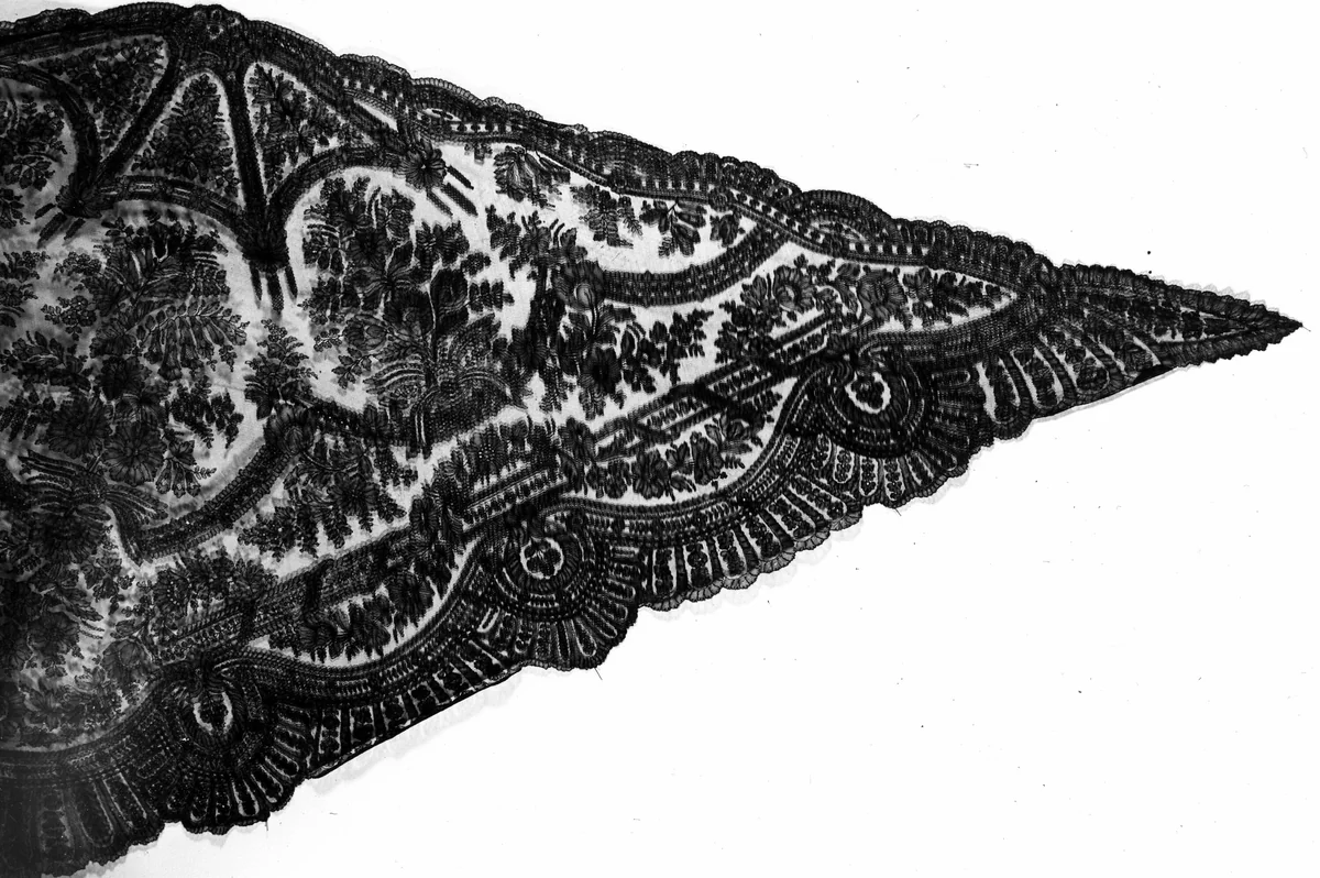 Half Shawl by France, probably Bayeux, textile, 1855-1865