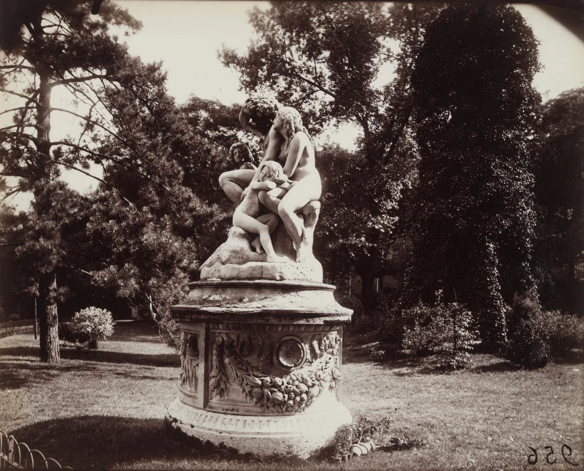 Jardin du Luxembourg by Eugène Atget, photograph, 1919