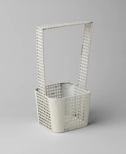 Flower Basket by Metall-Arbeit Wiener Werkstätte, design, 1905