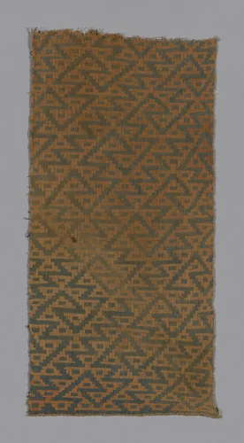 Fragment by Chiquerillo, textile, 1000-1476