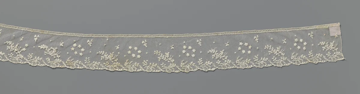 Strook naaldkant met zesbloemige ovalen by anonymous, other, 1750-1774