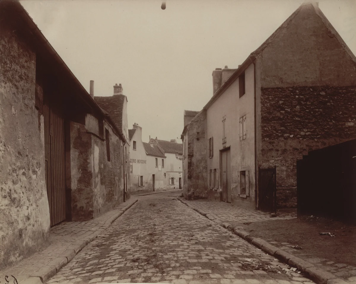 Villejuif, vielle Rue by Eugène Atget, photograph, 1901