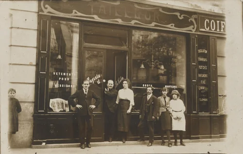 Vêtements pour messieurs - robes - manteaux, Paris by Unidentified Photographer, photograph, 1920