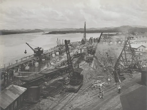 Balboa Terminals. Reloader Wharf, Coaling Plant. Foundations and excavation for Anchor Wall at rear of dock by Unidentified Photographer, photograph, 1915