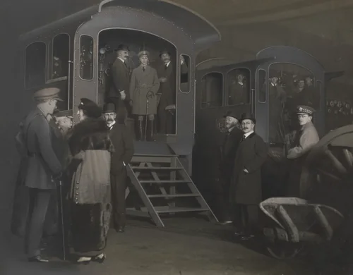 Prince Albert at North British Locomotive Company by Unidentified Photographer, photograph, 1919