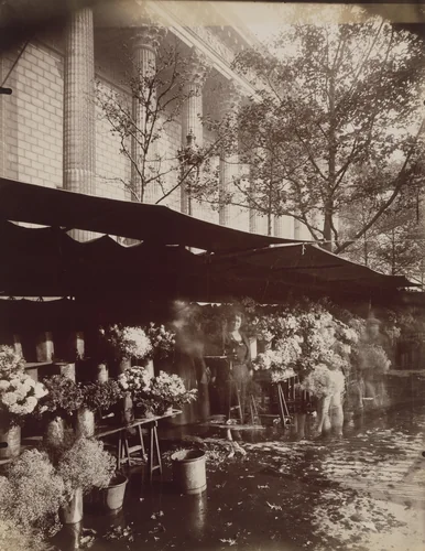 Marché de La Madeleine by Eugène Atget, photograph, 1926