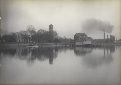 Southern Water-Front by Frances Benjamin Johnston, photograph, 1899