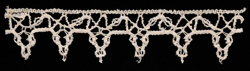 Bobbin Lace Edging with Points by Unknown, textile, 1500-1699