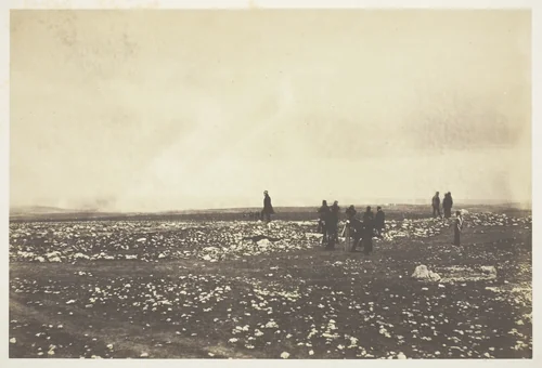 Officers on the Look out at Cathcarts Hill by Roger Fenton, photograph, 1855