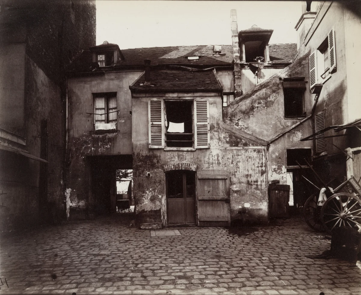 178 rue de Choisy by Eugène Atget, photograph, 1913