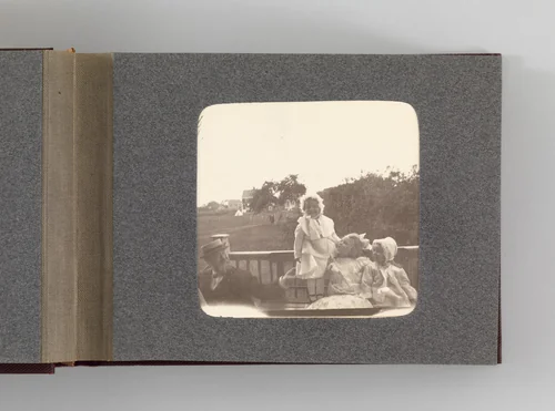 Untitled by Unidentified Photographer, photograph, 1900